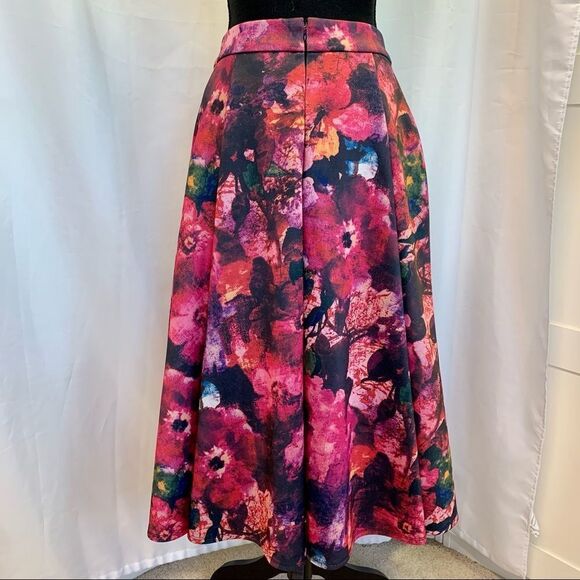 ESSENTIALS by ABS pink red flower floral skirt size 6 - Picture 3 of 10
